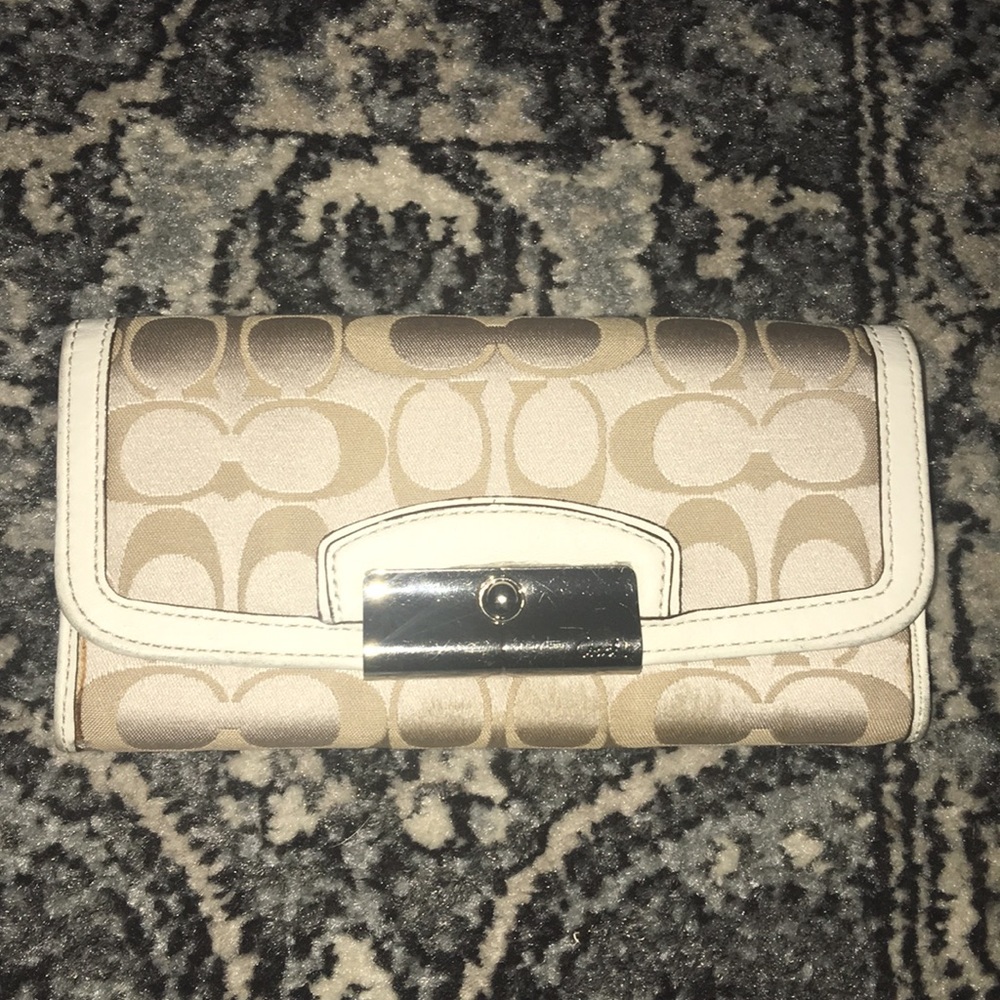 Used coach wallet